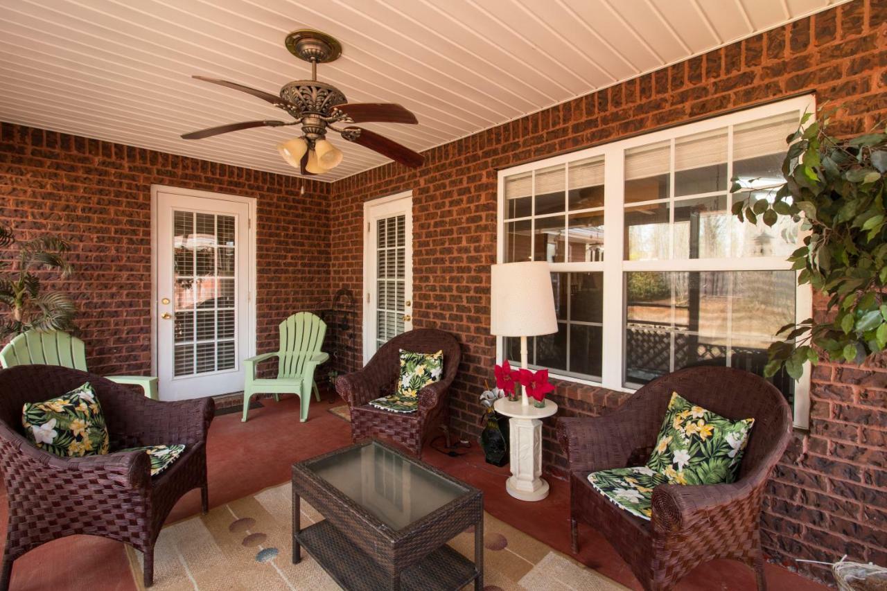 Villa Rockett! Your Sweet Home Away From Home! Huntsville Buitenkant foto